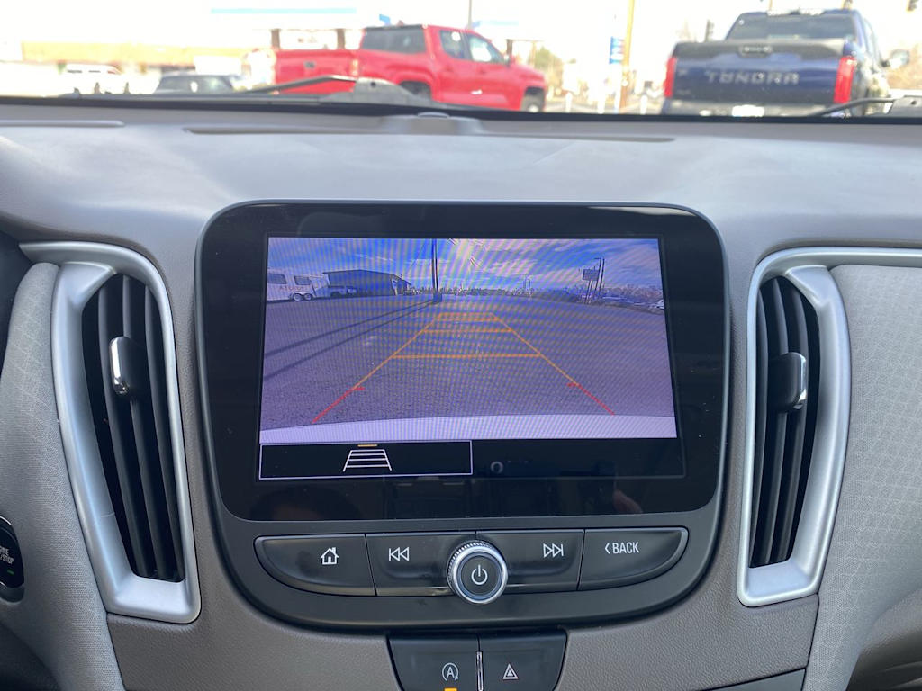 Thumbnail: 2024 Chevrolet Malibu - 22