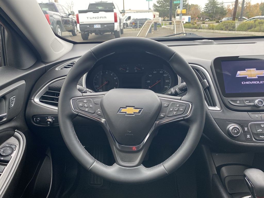 Thumbnail: 2024 Chevrolet Malibu - 2