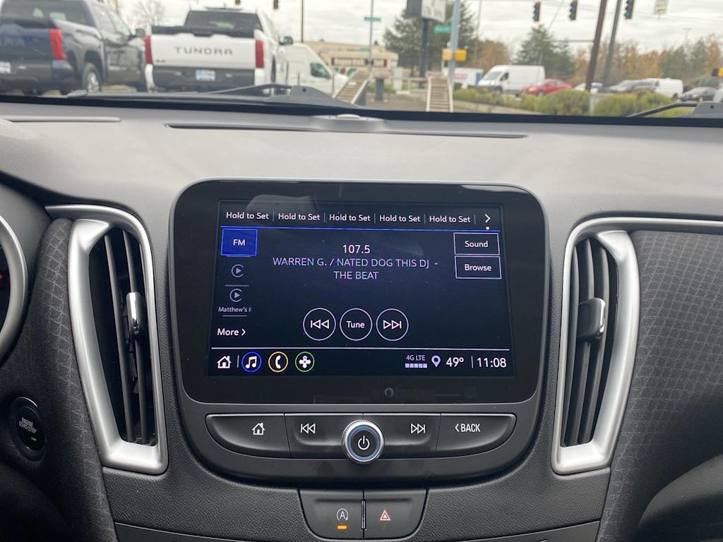 Thumbnail: 2024 Chevrolet Malibu - 10