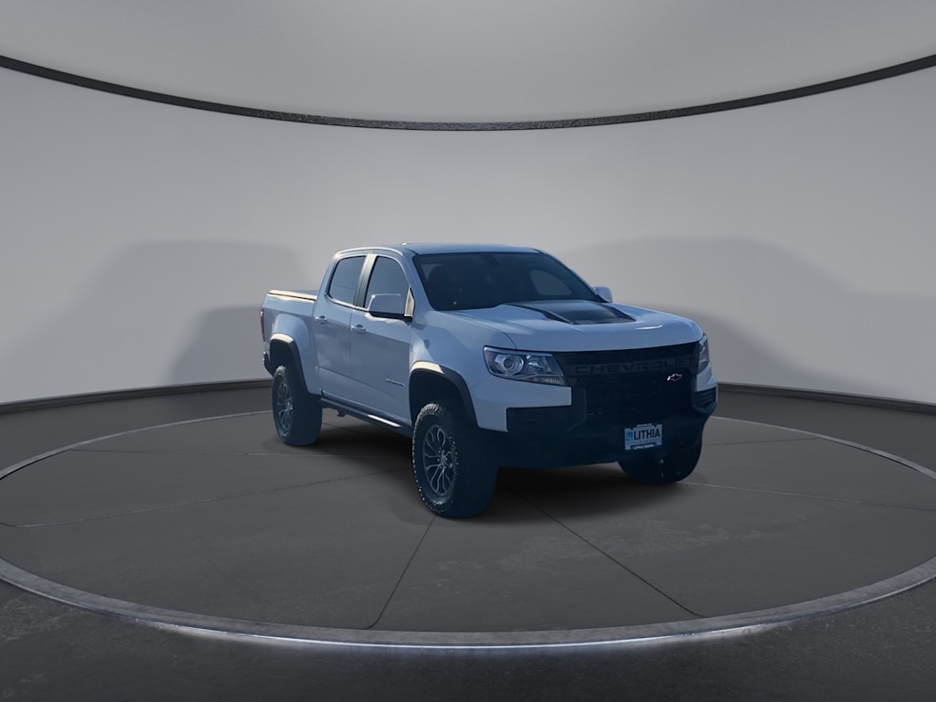 Thumbnail: 2021 Chevrolet Colorado - 4