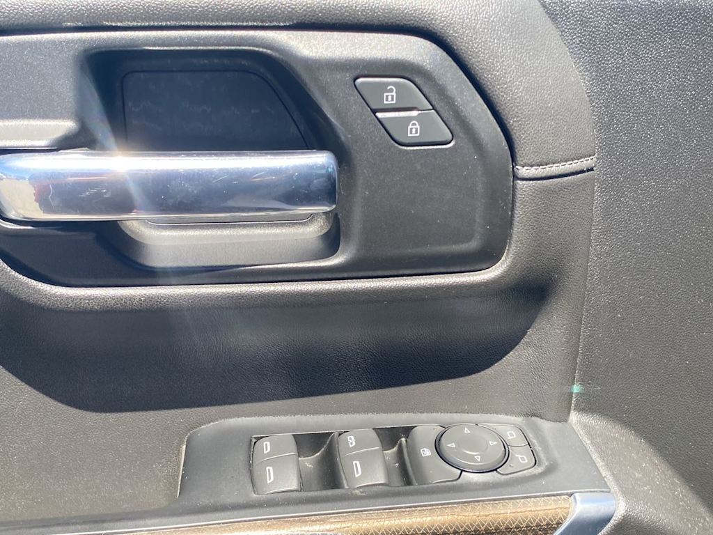Thumbnail: 2021 Chevrolet Silverado 1500 - 20