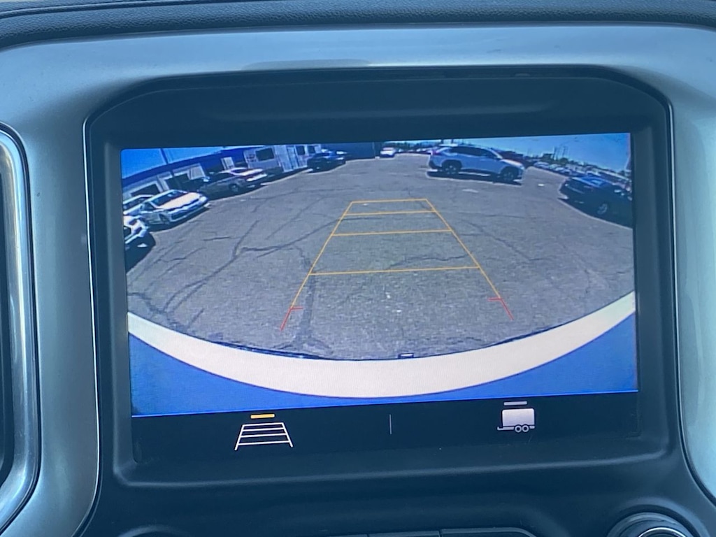 Thumbnail: 2021 Chevrolet Silverado 1500 - 21