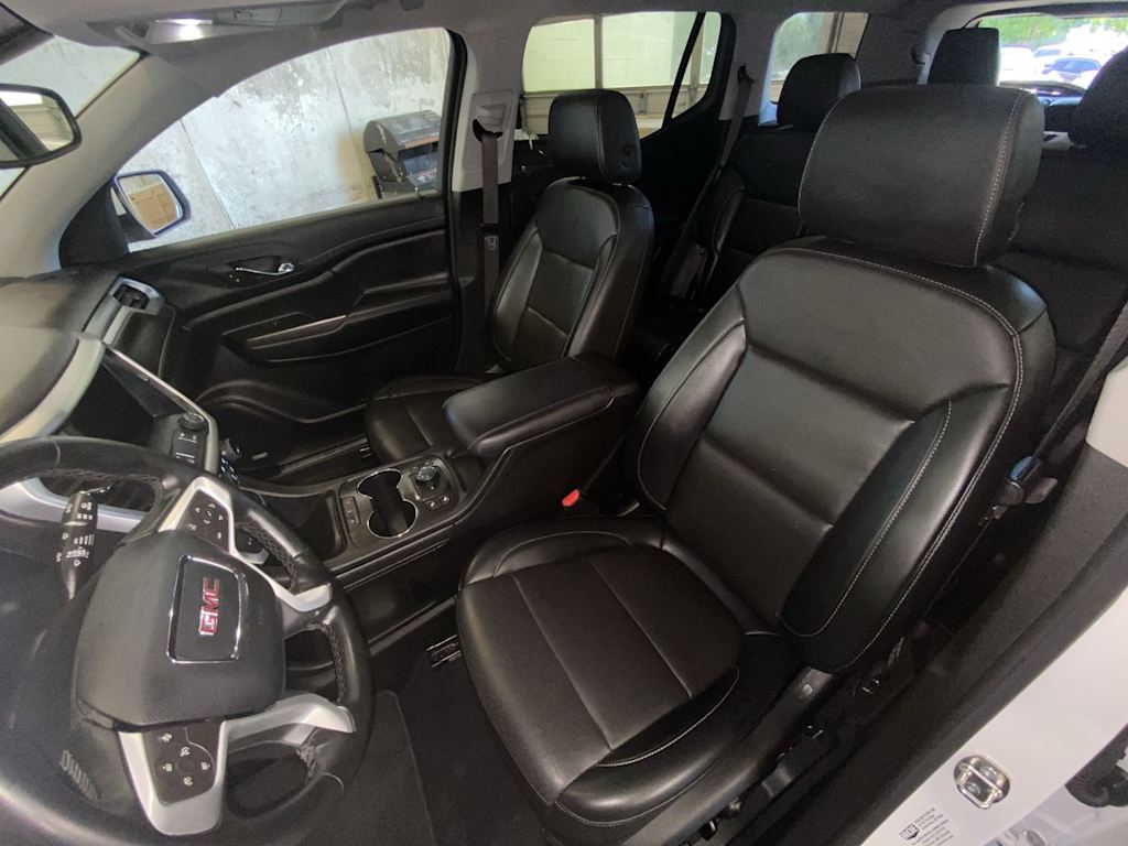 Thumbnail: 2023 GMC Acadia - 8