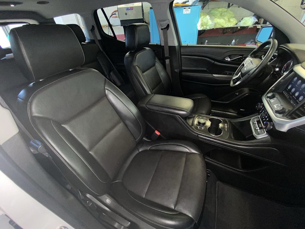 Thumbnail: 2023 GMC Acadia - 25