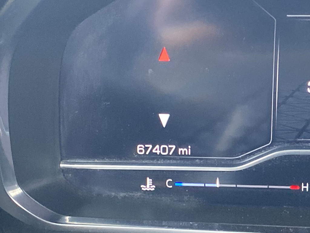 Thumbnail: 2023 GMC Yukon XL - 12