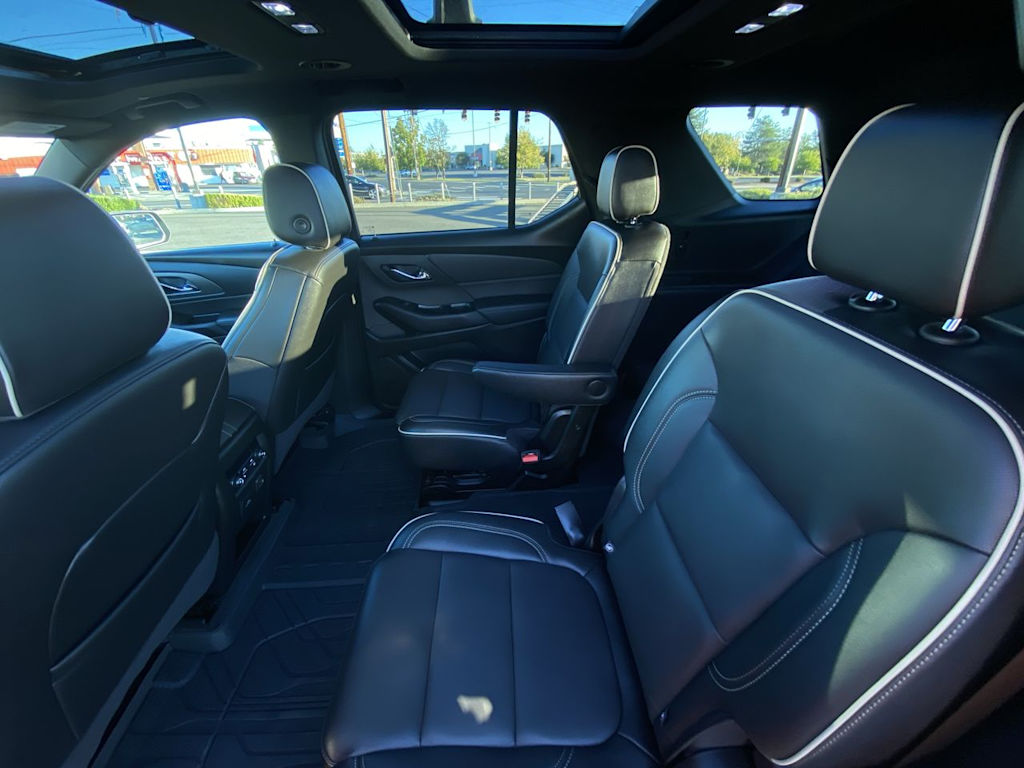 Thumbnail: 2023 Chevrolet Traverse - 11