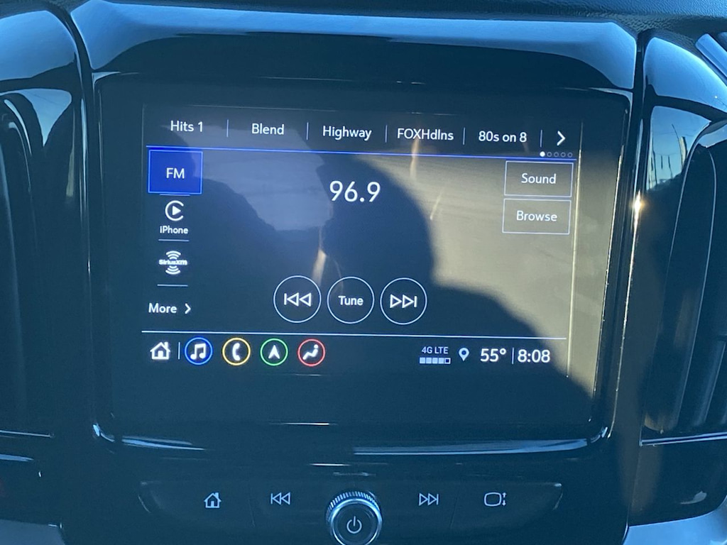 Thumbnail: 2023 Chevrolet Traverse - 12