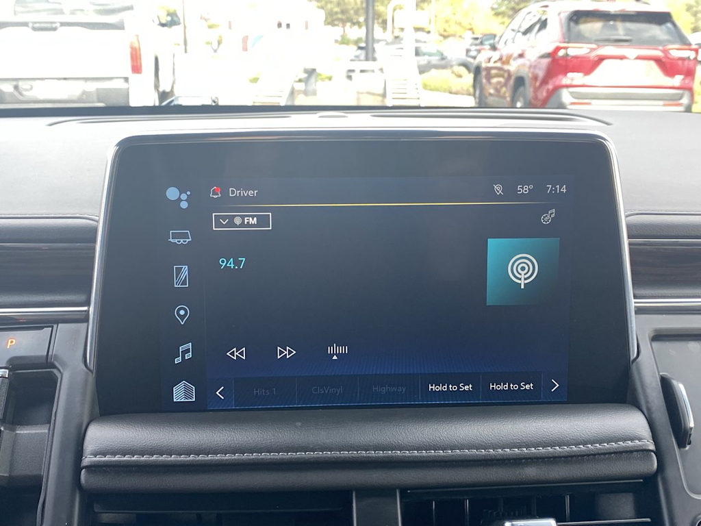 Thumbnail: 2023 Chevrolet Tahoe - 10