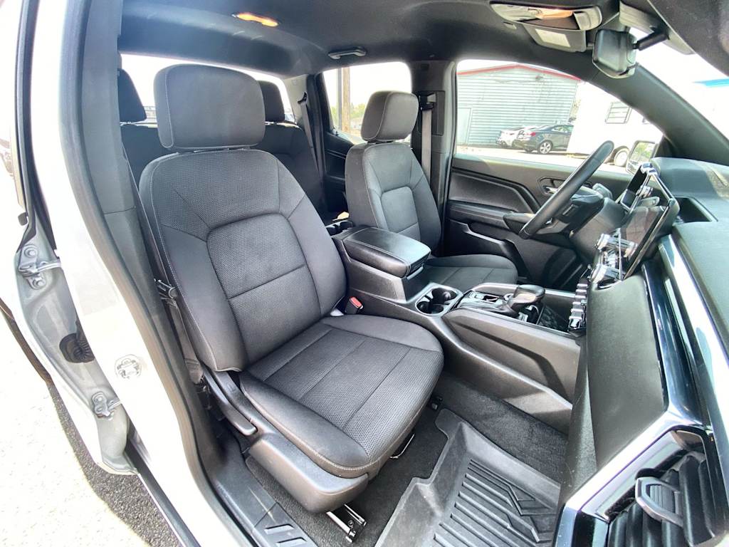Thumbnail: 2023 GMC Canyon - 9