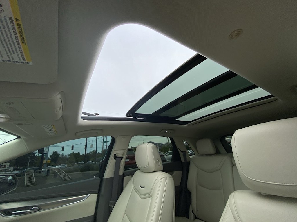 Thumbnail: 2017 Cadillac XT5 - 26