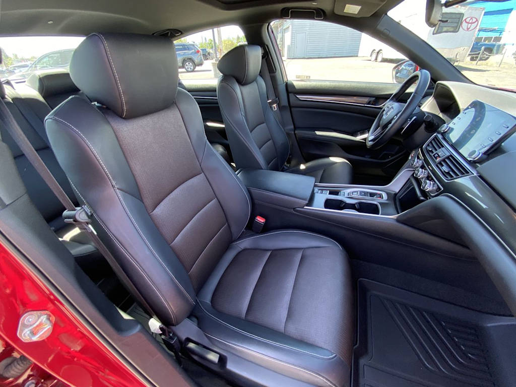 Thumbnail: 2018 Honda Accord - 8