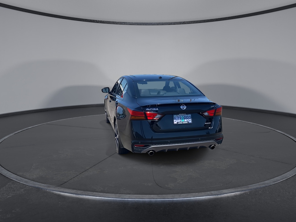 Thumbnail: 2020 Nissan Altima - 5
