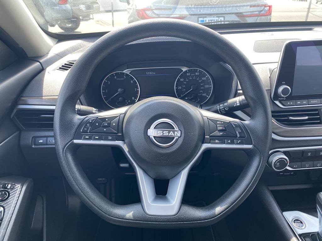 Thumbnail: 2025 Nissan Altima - 2