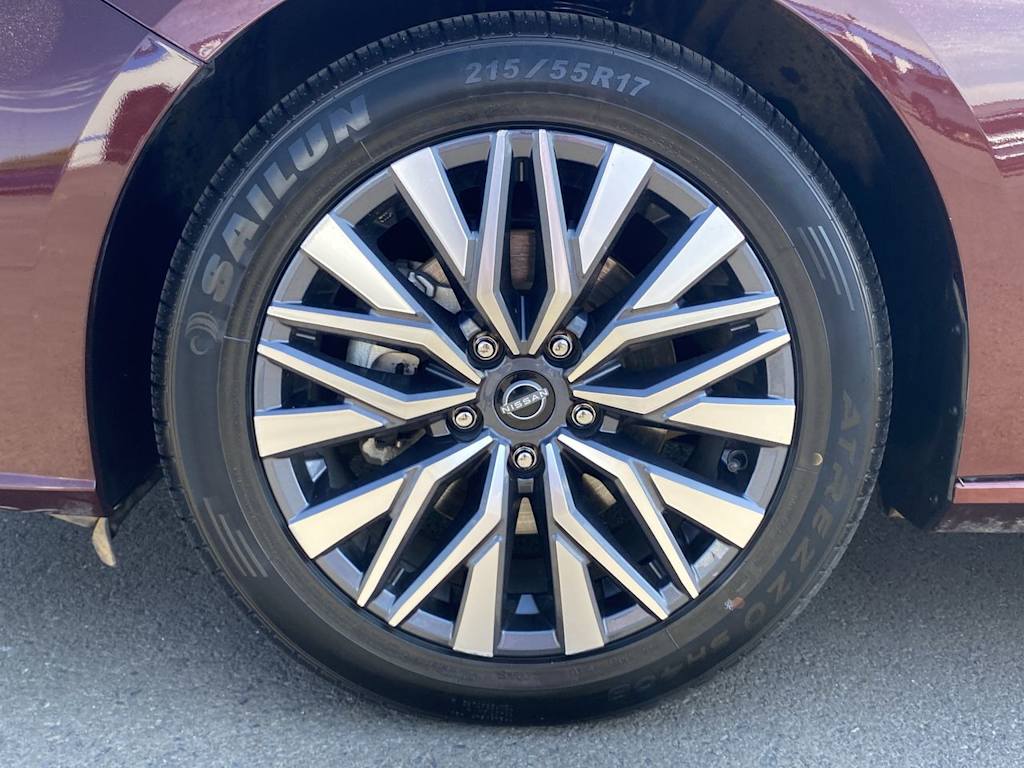 Thumbnail: 2025 Nissan Altima - 6