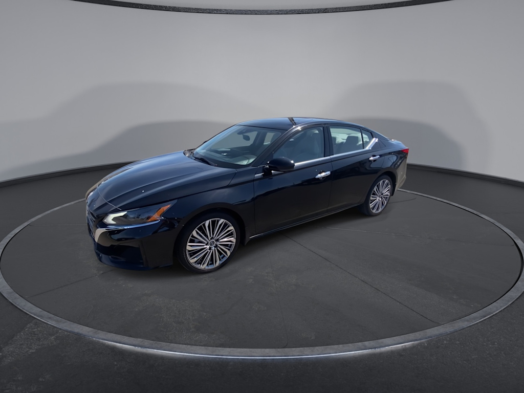Thumbnail: 2025 Nissan Altima - 5