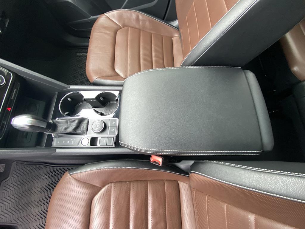 Thumbnail: 2021 Volkswagen Atlas - 24