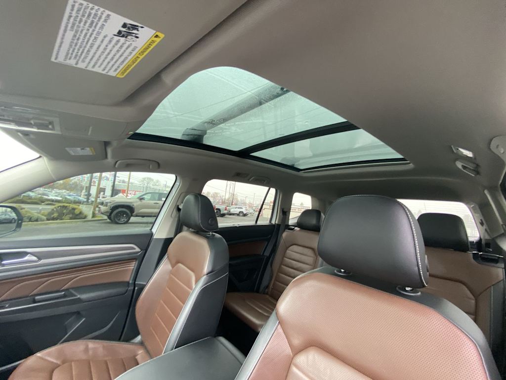 Thumbnail: 2021 Volkswagen Atlas - 25