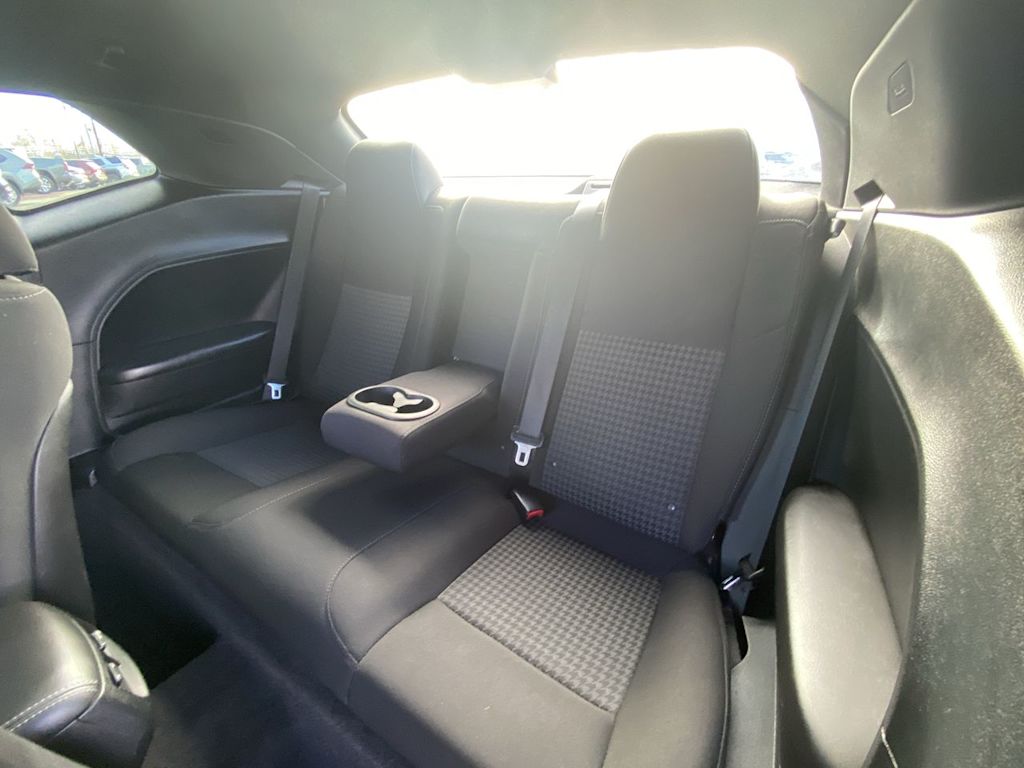 Thumbnail: 2018 Dodge Challenger - 24