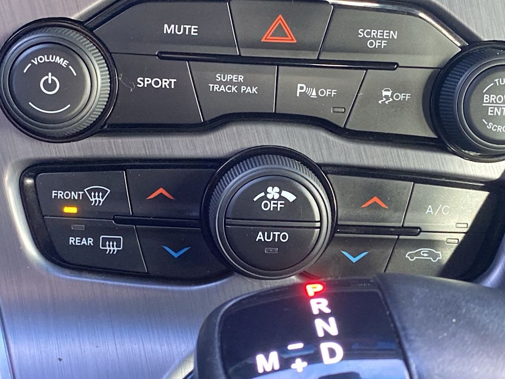 Thumbnail: 2018 Dodge Challenger - 22