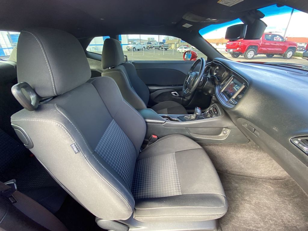 Thumbnail: 2018 Dodge Challenger - 8