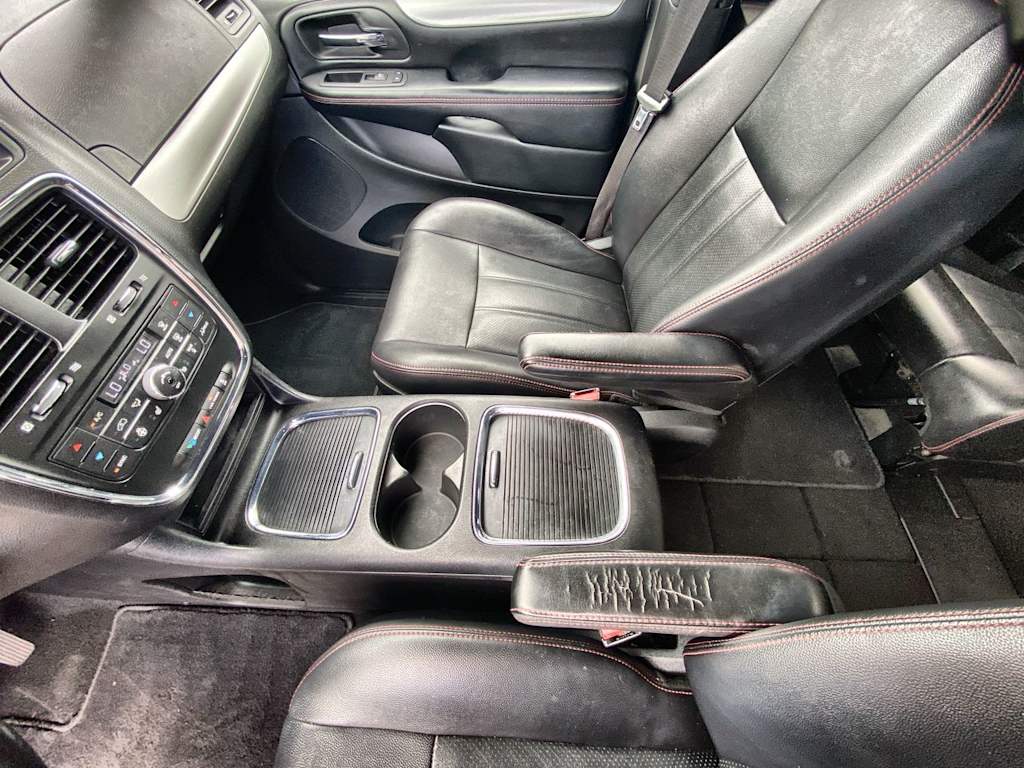 Thumbnail: 2019 Dodge Grand Caravan - 8