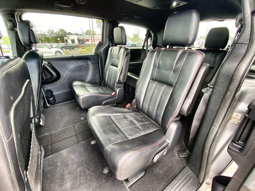 Thumbnail: 2019 Dodge Grand Caravan - 9
