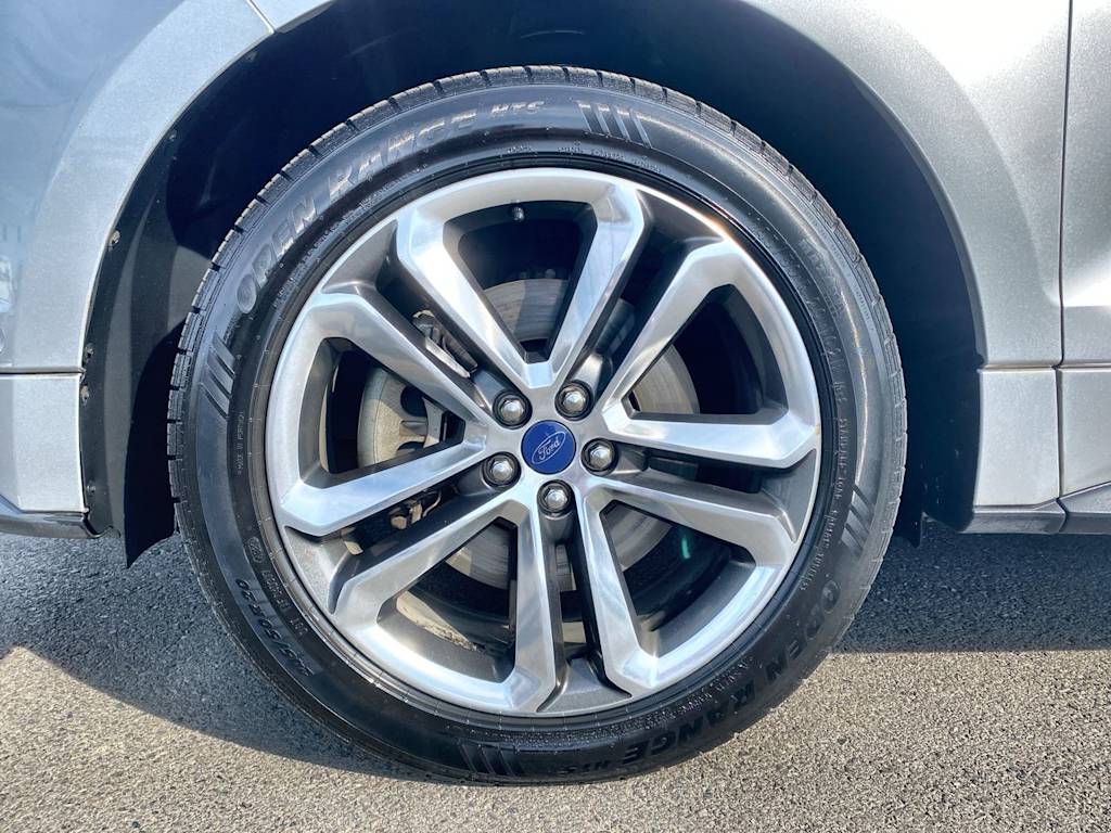 Thumbnail: 2018 Ford Edge - 7