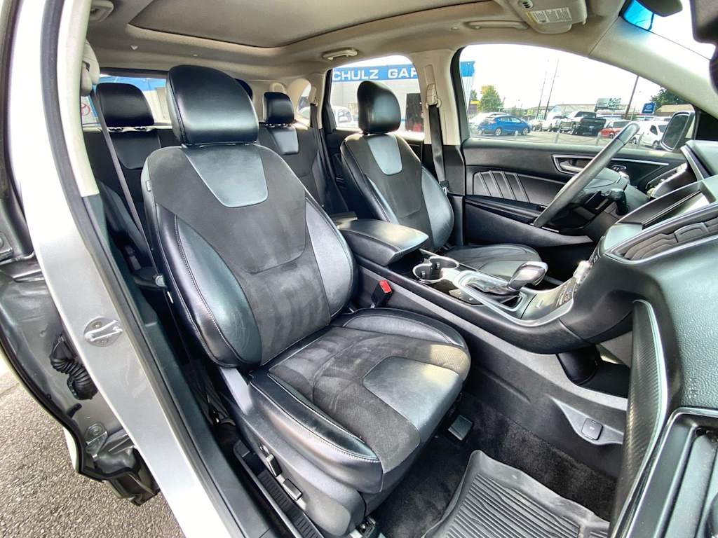 Thumbnail: 2018 Ford Edge - 10