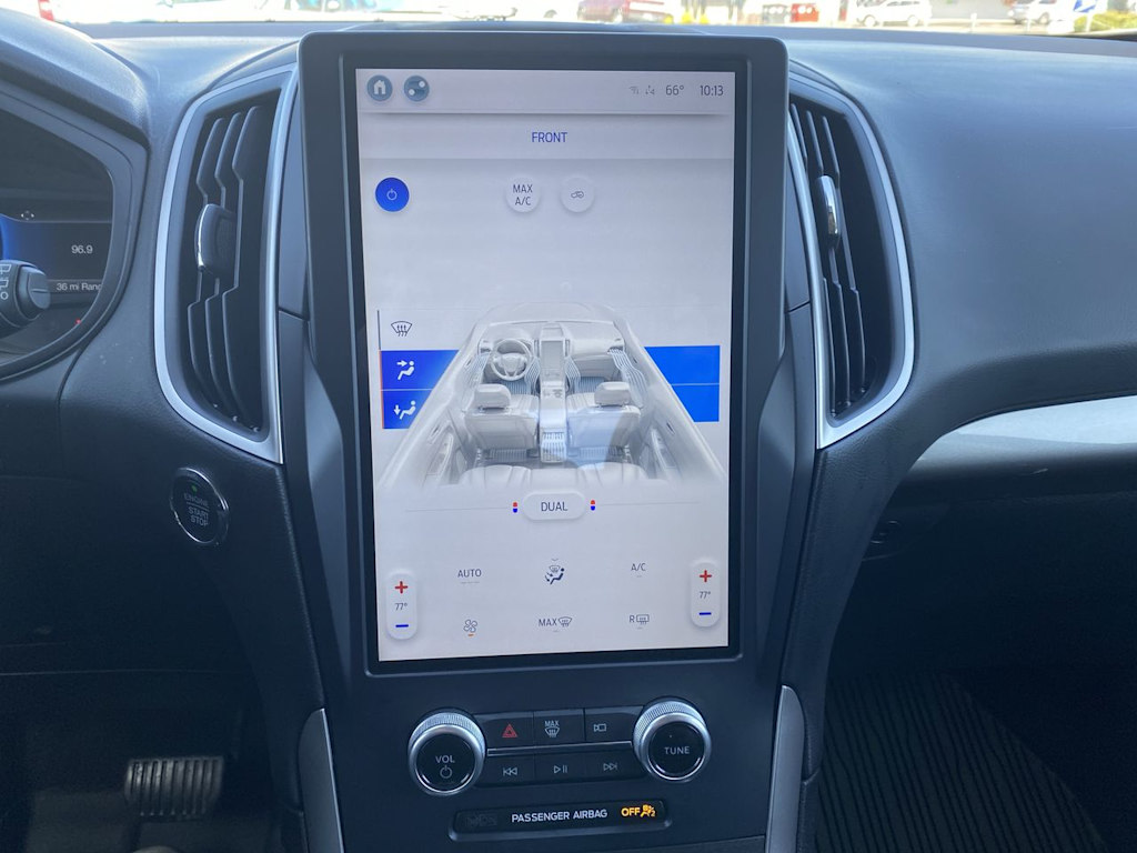 2022 Ford Edge SE 23