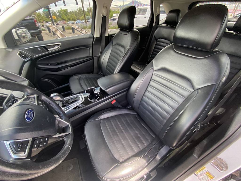 Thumbnail: 2016 Ford Edge - 7