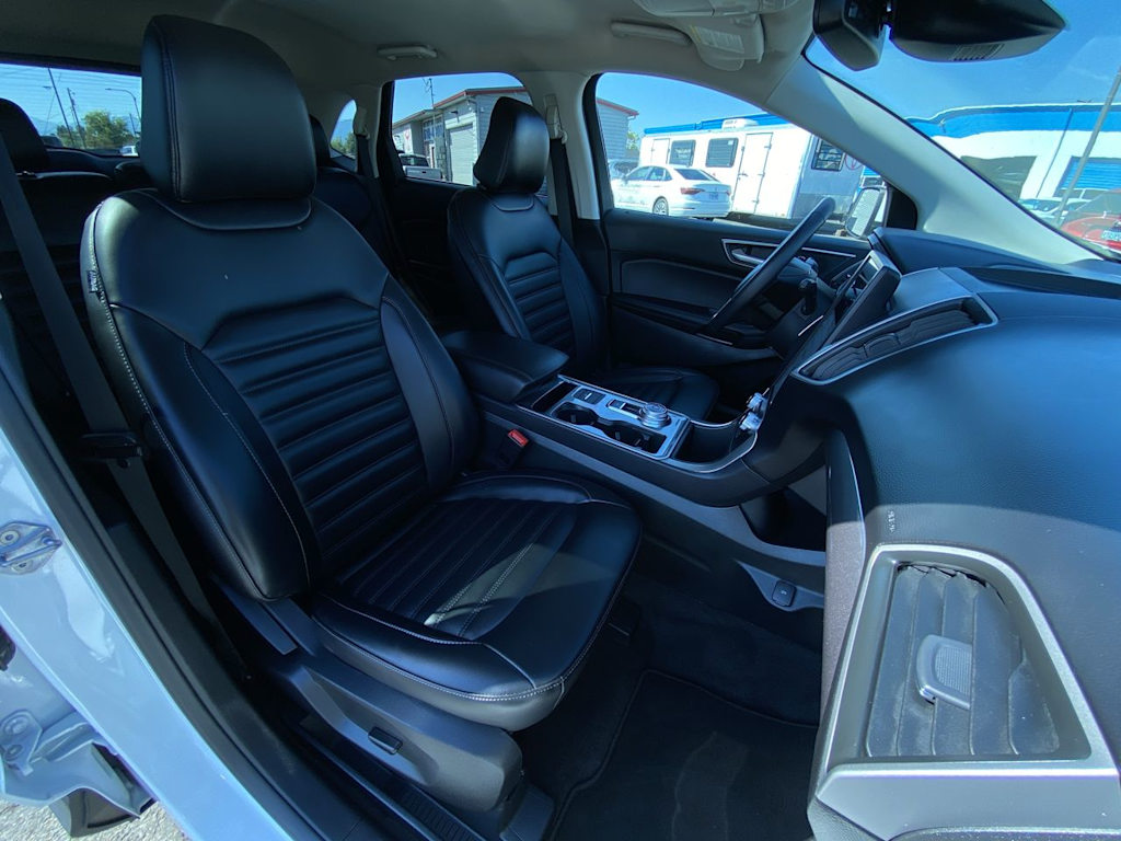 Thumbnail: 2024 Ford Edge - 9