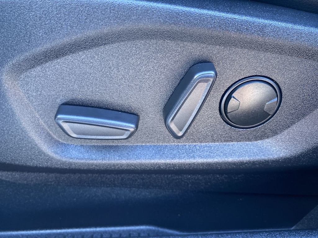 Thumbnail: 2024 Ford Edge - 20