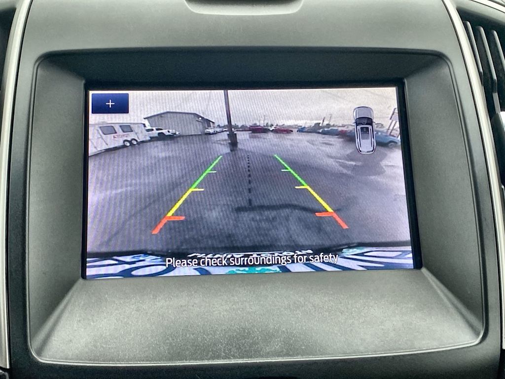 Thumbnail: 2020 Ford Edge - 22