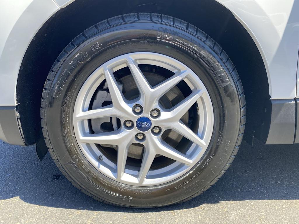 Thumbnail: 2021 Ford Edge - 6