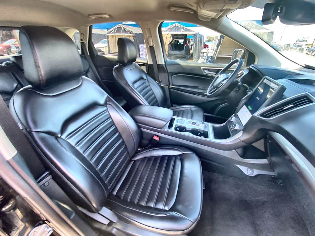 Thumbnail: 2024 Ford Edge - 9
