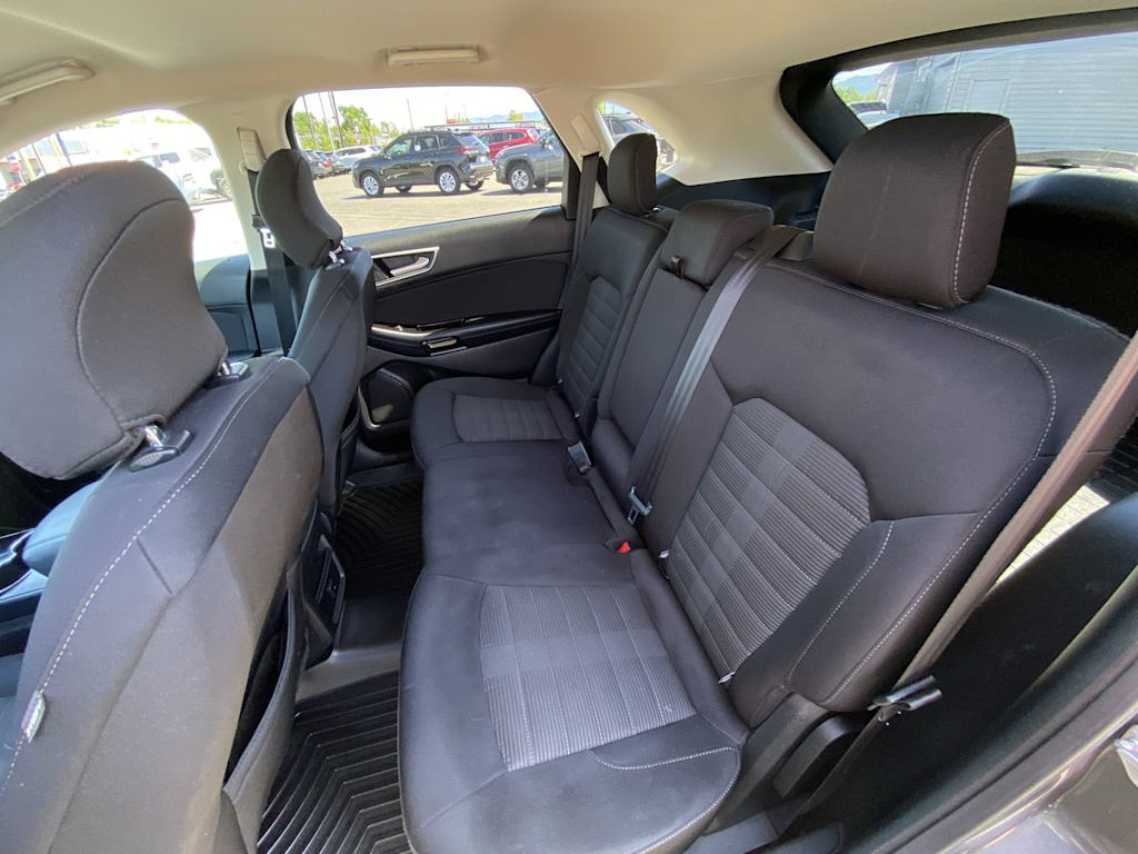 Thumbnail: 2018 Ford Edge - 9