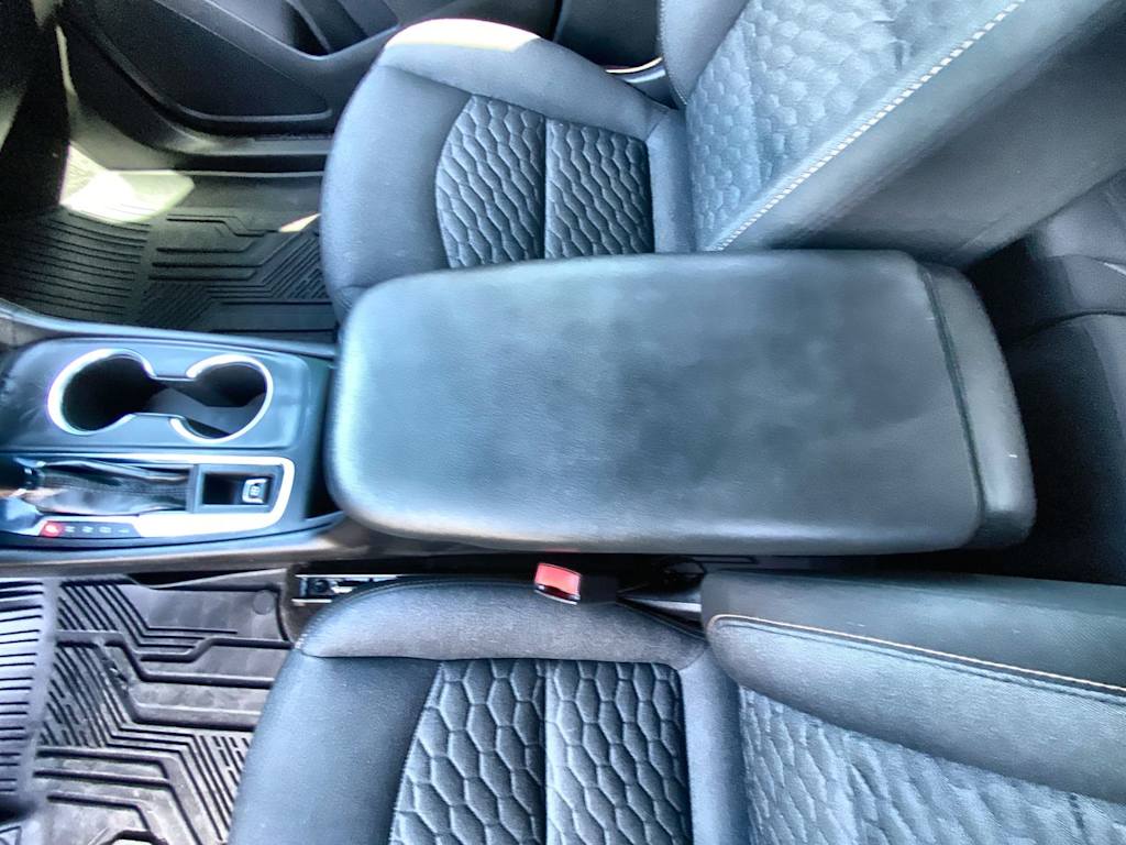 Thumbnail: 2021 Chevrolet Equinox - 24