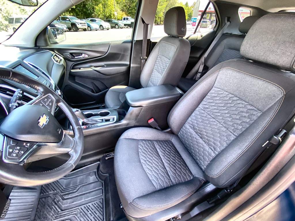 Thumbnail: 2021 Chevrolet Equinox - 8