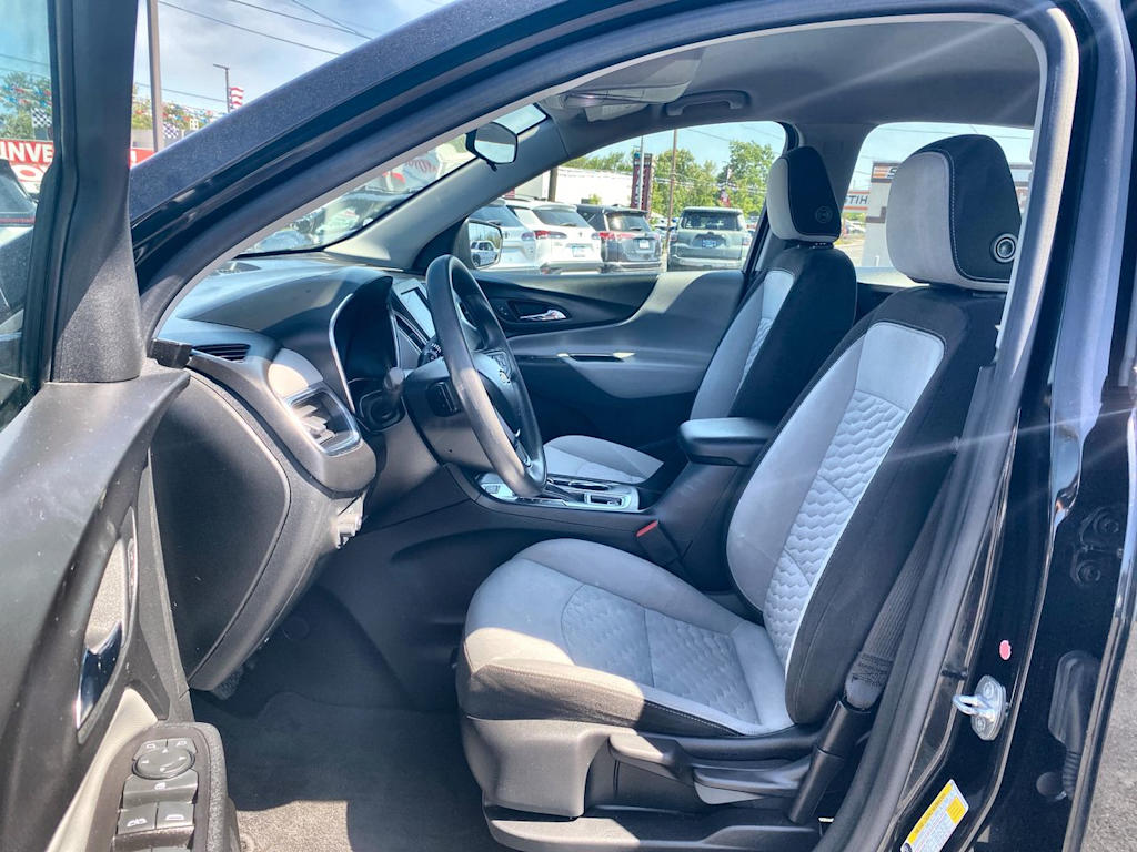 Thumbnail: 2020 Chevrolet Equinox - 9