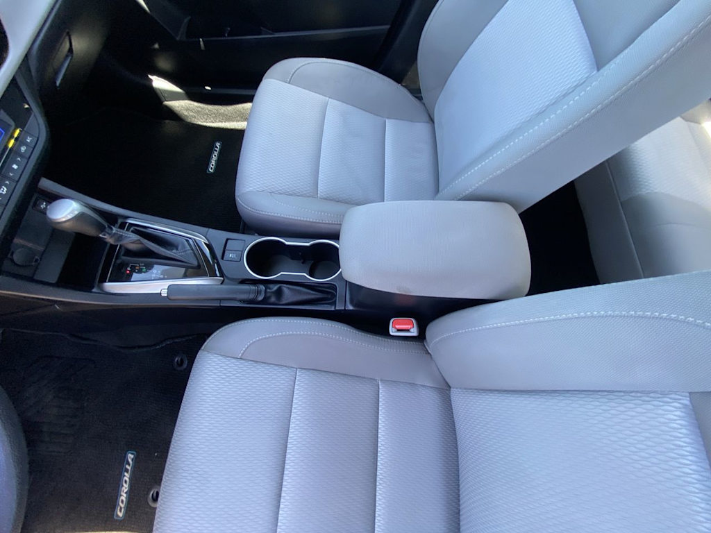 Thumbnail: 2015 Toyota Corolla - 9