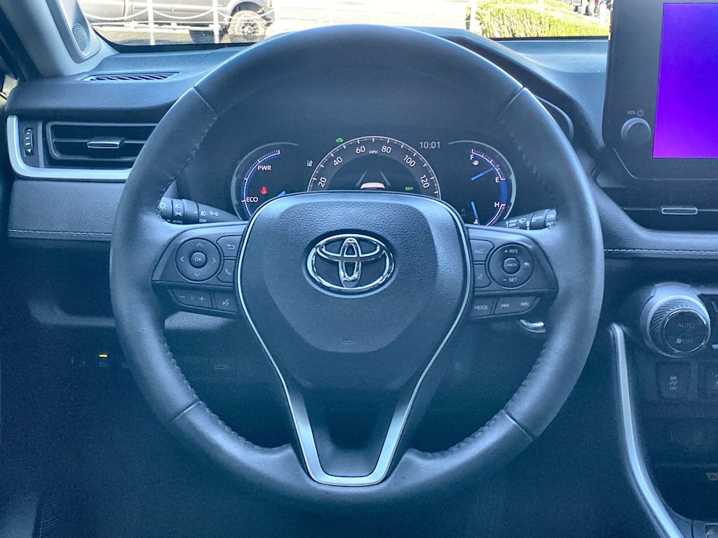 Thumbnail: 2024 Toyota RAV4 - 2