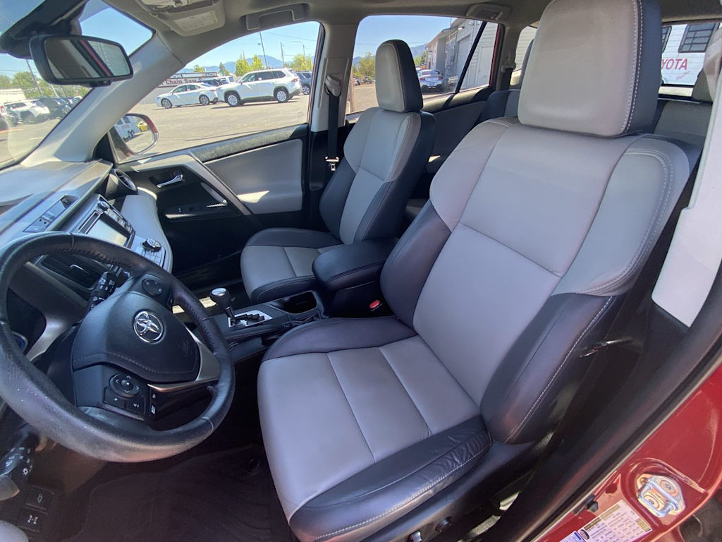 Thumbnail: 2015 Toyota RAV4 - 7