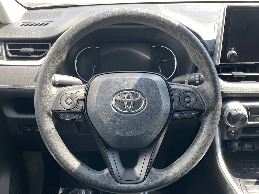 Thumbnail: 2024 Toyota RAV4 - 2