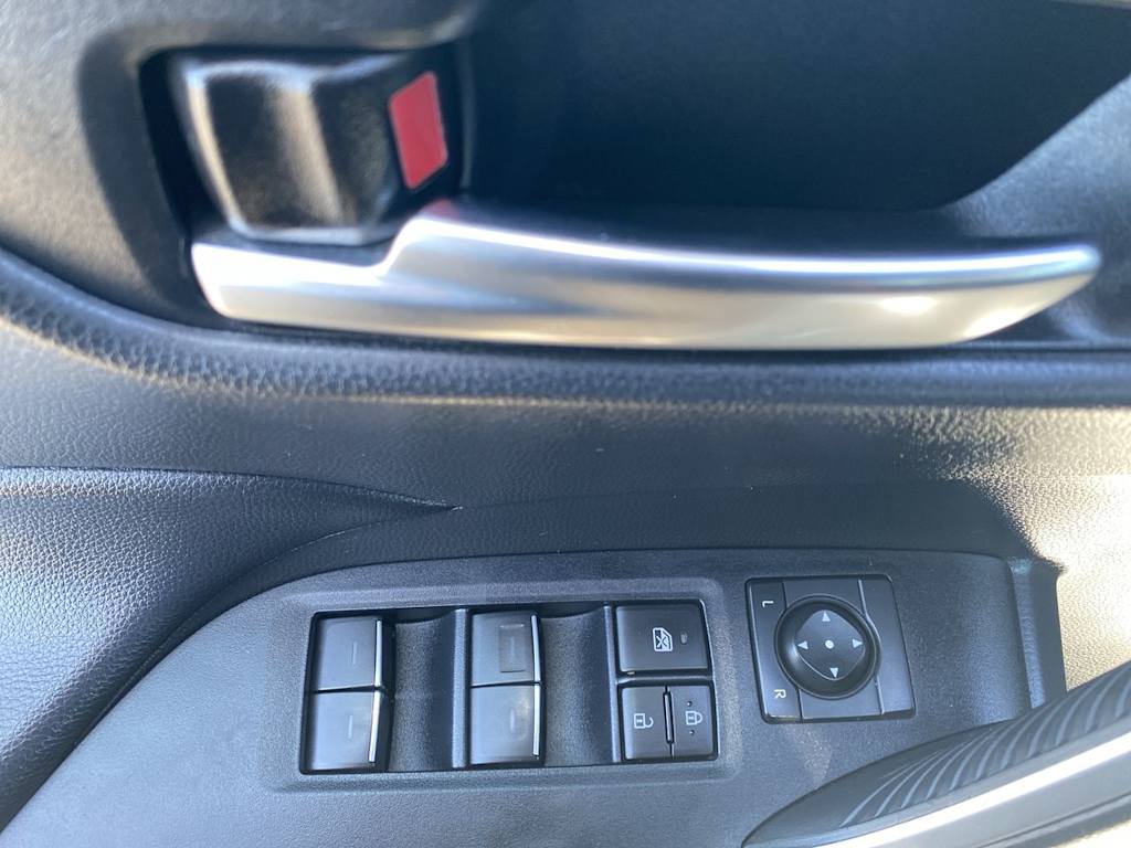 Thumbnail: 2024 Toyota RAV4 - 21