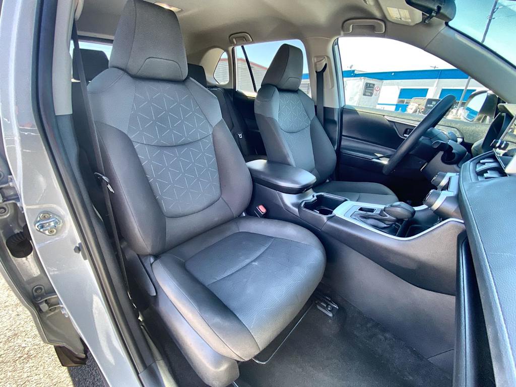 Thumbnail: 2025 Toyota RAV4 - 24