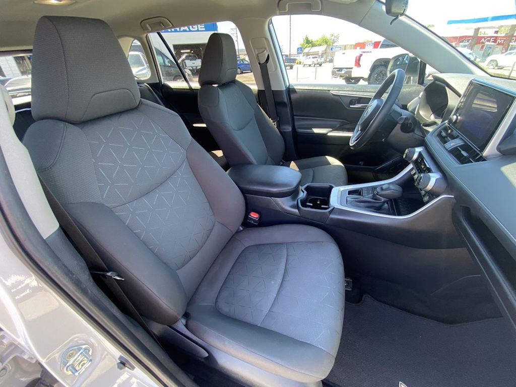 Thumbnail: 2024 Toyota RAV4 - 24
