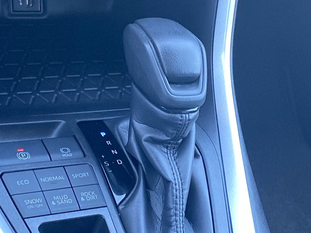 Thumbnail: 2024 Toyota RAV4 - 11