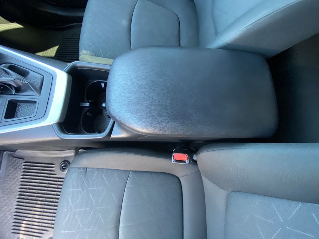 Thumbnail: 2023 Toyota RAV4 - 8