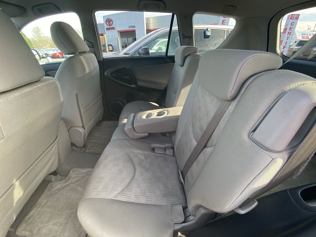 Thumbnail: 2010 Toyota RAV4 - 9