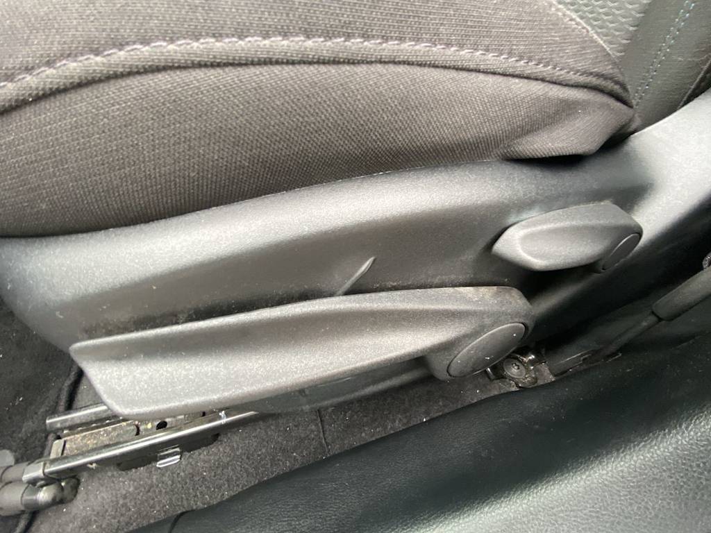 Thumbnail: 2023 Jeep Compass - 20